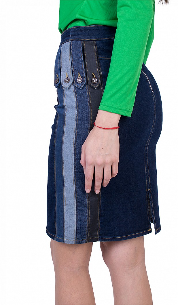 Knee-length denim skirt P 22106